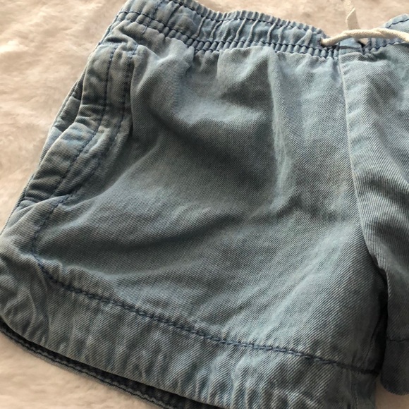 Carter’s Girls denim look Shorts - Picture 7 of 7